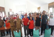 7.850 Ton Bantuan Benih Bagi Kelompok Tani Tiga Kecamatan, Karolin : Petani Harus Ikuti Perkembangan Zaman