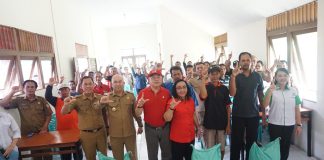 7.850 Ton Bantuan Benih Bagi Kelompok Tani Tiga Kecamatan, Karolin : Petani Harus Ikuti Perkembangan Zaman