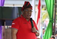 Heri Saman Buka Perlombaan Dayung Sampan Raiyder Cup I