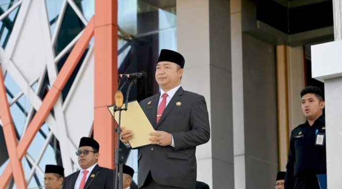 Pemkab Ketapang Gelar Upacara Bendera Peringatan Hari Pahlawan