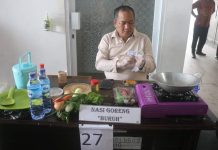 Unjuk Kebolehan Pejabat Pemkab Ketapang Lomba Masak Nasi Goreng