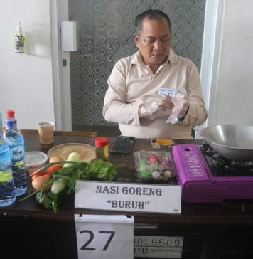Unjuk Kebolehan Pejabat Pemkab Ketapang Lomba Masak Nasi Goreng