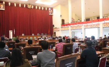 Banggar DPRD Bersama TAPD Landak Gelar Rapat Bahas Raperda RAPBD 2024