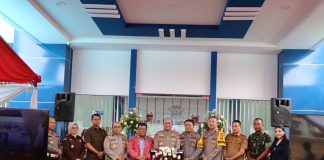 Jalin Silaturahmi Kapolda Kalbar Sambangi Yon Armed 16 Komposit Ngabang