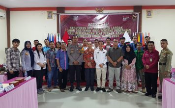 KPU Landak Sosialisasikan Lokasi Pemasangan APK, Kaban Kesbangpol : Pemasangan APK Harus Sesuai Regulasi