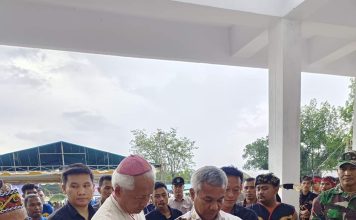 Bupati Ketapang Resmikan Bangunan Gereja Paroki ST Carolus Borromeus Tembelina