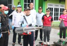 Tanggulangi Kasus DBD, Pemkab Bersama Dewan dan Masyarakat Landak Gelar Bersih – Bersih Lingkungan