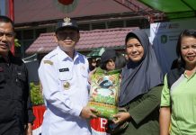 Gerakan Pangan Murah di Serimbu Diserbu Warga