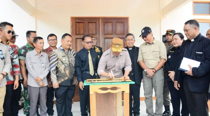Sekda Ketapang Resmikan Gereja Pemberitaan Injil Simpang Dua