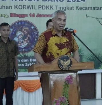 Bupati Martin Hadiri Natal Bersama Pakomo’an Dayak Kanayatn Ketapang