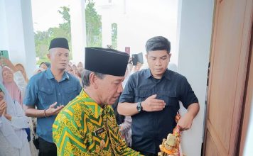 Wabup Farhan Resmikan Masjid An Nur dan TPA Addarulmunawarah Sei Laur