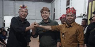 Bupati Ketapang Hadiri Pemberian Gelar Adat dan Kehormatan Berbagai Etnis di Serangkah