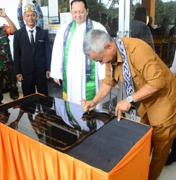 Bupati Ketapang Resmikan Gedung Gereja GBIP Jemaat Ichthus Tumbang Titi