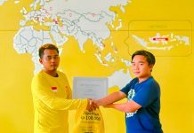 Pengemudi Maxim di Pontianak Terima Penghargaan, Bawa Penumpang Yang Melahirkan Didalam Mobil
