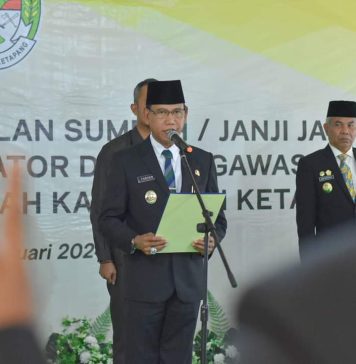 Pejabat Administrator Kecamatan Marau Ketapang Dilantik