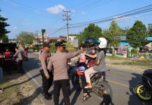 Berbagi Berkah Dibulan Ramadhan, Polres Landak Bagikan Takjil Gratis