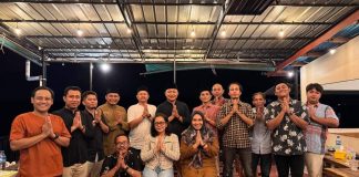 Sekda Ketapang Bersama Pengurus AJK Buka Puasa Bersama