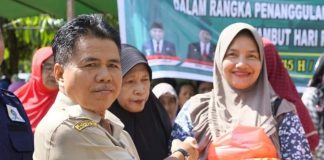 Operasi Pasar Murah Jelang Hari Raya Diserbu Warga