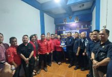 Serahkan Berkas Pendaftaran Ke Partai Nasdem, Balon Bupati Landak Karolin : Semoga Berjodoh