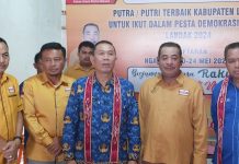 Vinsensius – Markus Amid, Bacalon Bupati dan Wakil Bupati Landak Pertama Serahkan Berkas Ke DPC Hanura