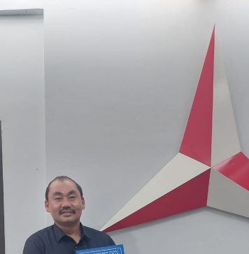 Yulius Aho Kantongi Surat Tugas Dari Partai Demokrat Maju Pilkada Landak