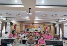 Kapolres Landak Komitmen Beri Pelayanan Terbaik Pada Masyarakat Saat Ikuti Zoom Meeting Bersama Kapolda Kalbar