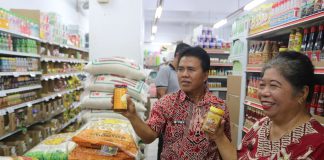 Antisipasi Kenaikan Harga Jelang Idul Adha 1445 Hijriah, Pemkab Landak Sidak Pasar