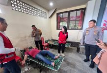 Gandeng PMI, Polres Landak Gelar Bakti Sosial Donor Darah