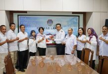 Pemkab Landak Terima Bantuan Dari Kemensos RI