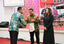 Kapolres Landak Berganti, Gutmen Sampaikan Upacan Terima Kasih Ke AKBP I Nyoman Budi Artawan