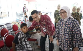 Kejari Landak Gelar Khitanan Massal, Gutmen Sampaikan Apresiasi