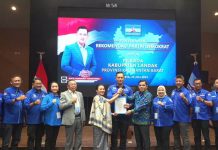 Karolin-Erani Terima Surat Rekomendasi Dari DPP Demokrat