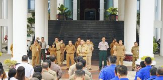 Pj. Bupati Landak Ingatkan ASN Tidak Tunda Pekerjaan