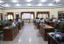 Pansus DPRD Landak Gelar Rapat Gabungan Bersama Tim Eksekutif Tindaklanjuti RPJPD 2025-2045