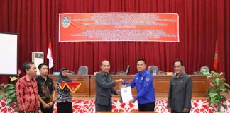 DPRD Bersama Pemkab Landak Setujui Raperda Rencana Pembangunan Jangka Panjang Daerah Diperdakan