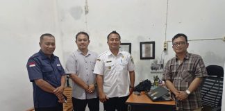 Kades Sekendal Dukung Penghijauan di Air Terjun Riam Dait