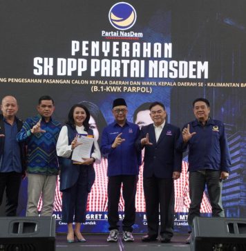 Terima SK Dari DPP Nasdem, Karolin-Erani Siap Daftar Ke KPU