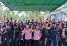 Karolin Ajak Masyarakat Desa Rantau Panjang Gunakan Hak Pilih Pada 27 November