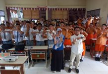 Ratusan Siswa Kelas 12 Dari Tiga Sekolah di Ngabang Ikuti Sosialisasi Dari Universitas Terbuka