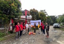 Bantu Masyarakat Terdampak Banjir Antam UBPB Kalbar Turunkan Tim ERG ke Landak