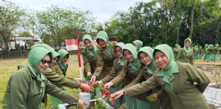 Persit KCK Cabang LVII Dim 1210/LDK Gelar Ziarah dan Tabur Bunga di Makam Juang Ngabang