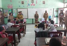 Bupati Landak Tinjau Progres Program Makan Bergizi Gratis di SDN 02 Ngabang