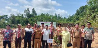 Peringati Hari Lahir Kejaksaan ke-80, Kejari Landak Gelar Aksi Tanam Pohon Massal