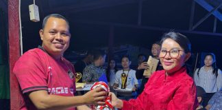 Bupati Landak Tutup Banteng Cup 2025, Apresiasi Antusiasme Warga Meski Diguyur Hujan