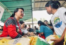 Bupati Karolin Laksanakan Gerakan Pangan Murah di Menjali dan Mempawah Hulu