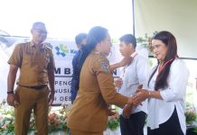 Bupati Karolin Dorong Generasi Muda Jadi Penggerak Koperasi Desa