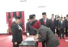 Bupati Karolin Lantik 61 Pejabat, Ada Kadis Hingga Kasi