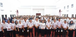 Bupati Landak Buka MGMP SMP Zona Kecamatan Ngabang