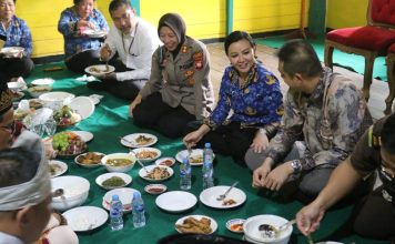 Festival Tumpang Negeri ke-25, Bupati Karolin Ajak Warga Landak Lestarikan Tradisi dan Pererat Kebersamaan