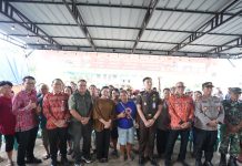 Anggaran Terbatas, Bupati Landak Tetap Upayakan Subsidi Sembako untuk Warga